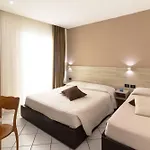 Hotel Da 3*