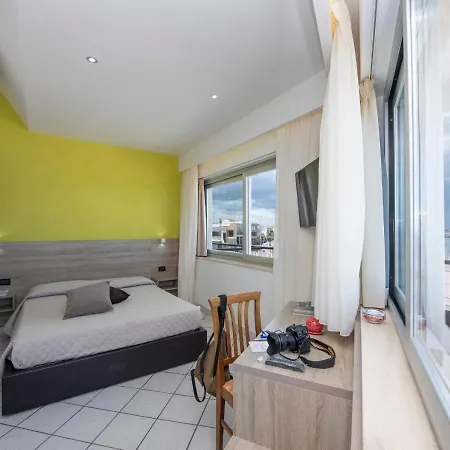Hotel Da 3*