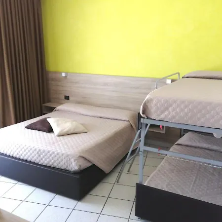 Da Hotel 3*